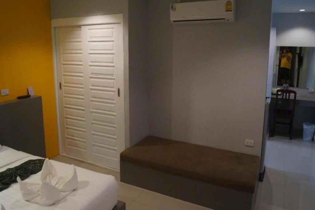 P.F Mansion Hotel Chaweng  Exterior photo