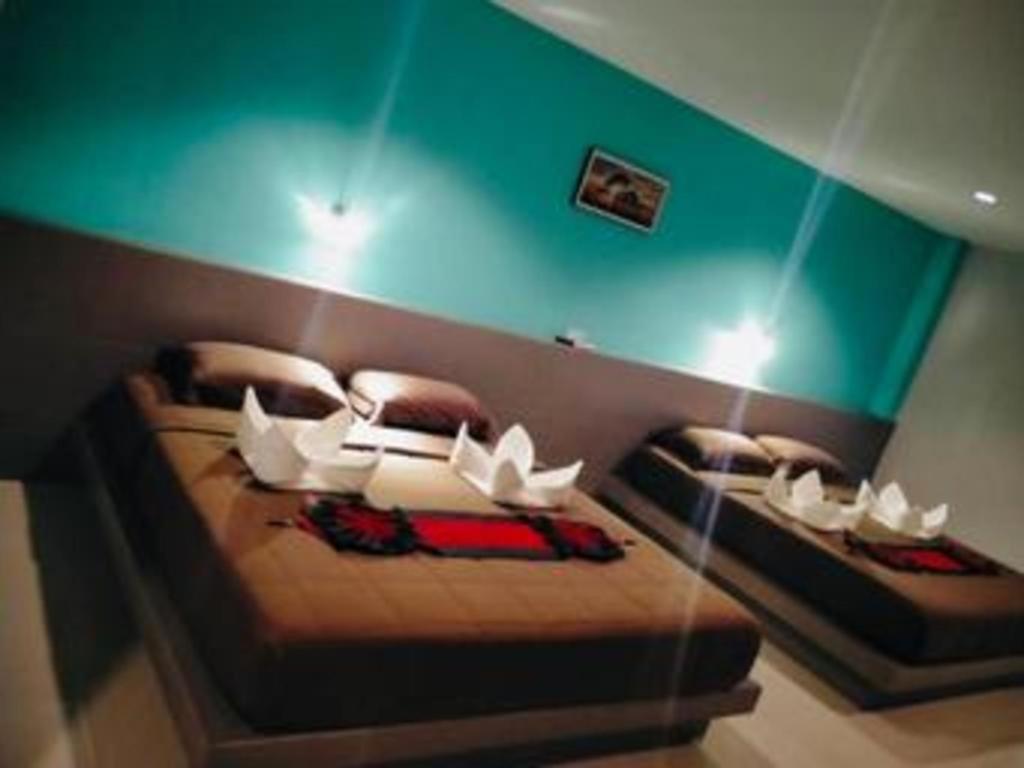 P.F Mansion Hotel Chaweng  Exterior photo