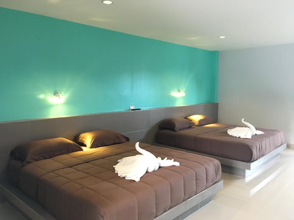 P.F Mansion Hotel Chaweng  Exterior photo