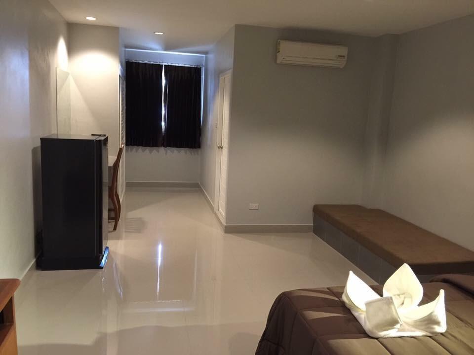 P.F Mansion Hotel Chaweng  Exterior photo